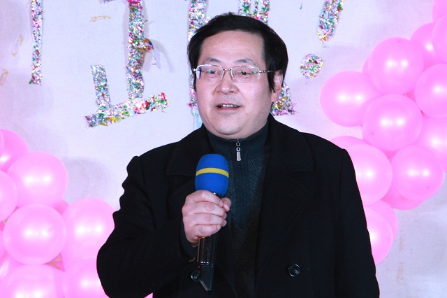 奔跑吧,2015!—我系举办迎新暨2015年新年师生联欢晚会 奔跑吧,2015!—我系举办迎新暨2015年新年师生联欢晚会